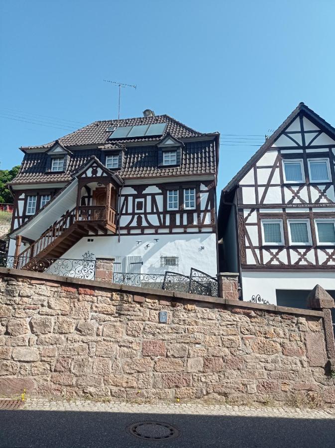 Gaestehaus Hoffmann Dörrenbach Exterior foto
