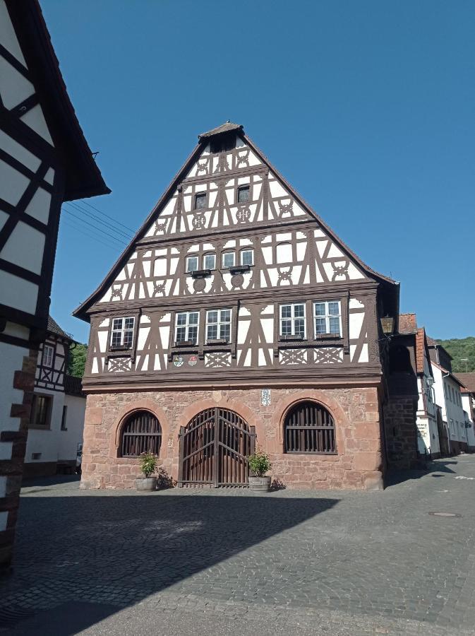Gaestehaus Hoffmann Dörrenbach Exterior foto